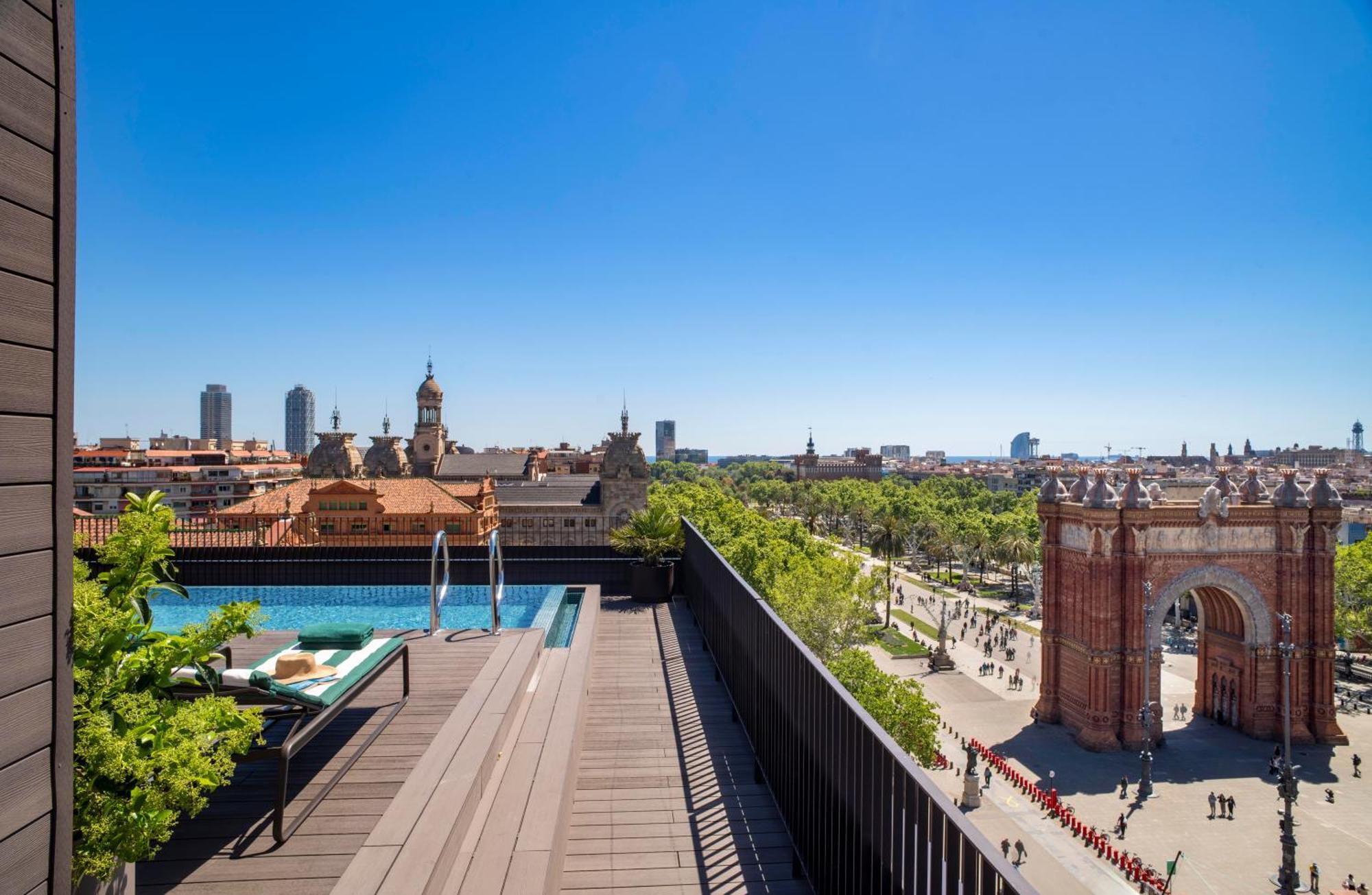 Archie Living — Photos 3